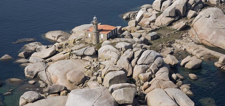 Foto del Faro Illa Rúa en Ribeira