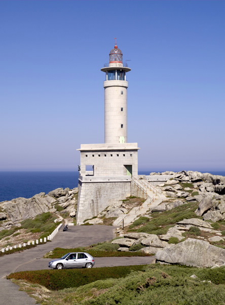 Foto del Faro Punta Nariga en Malpica de Bergantińos