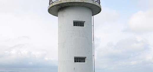Foto del Faro Punta Roncadoira en Xove