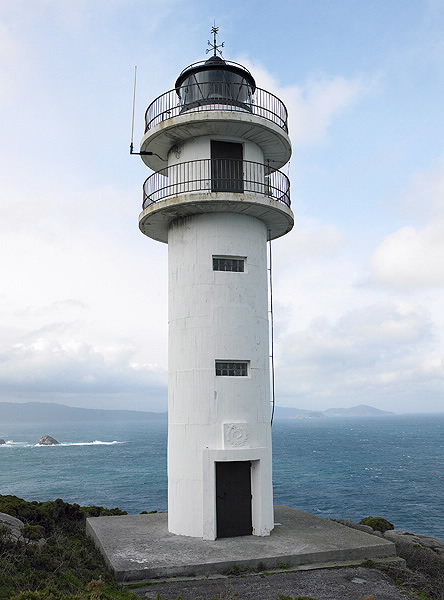 Foto del Faro Punta Roncadoira en Xove