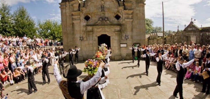 Foto de la Danzas Ancestrais de Darbo en Cangas