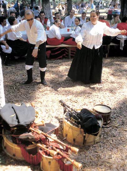 Foto de la Festas da Santa Cruz en Ribadeo