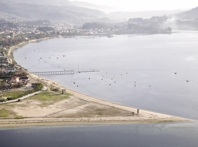 Foto de Playa A Punta - Cesantes en Redondela
