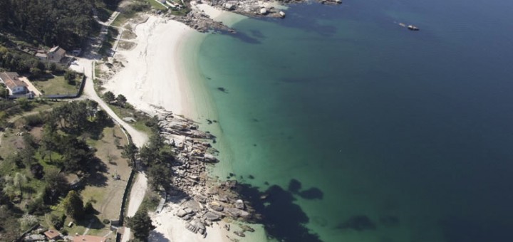 Foto de Playa Area das Pipas en O Grove