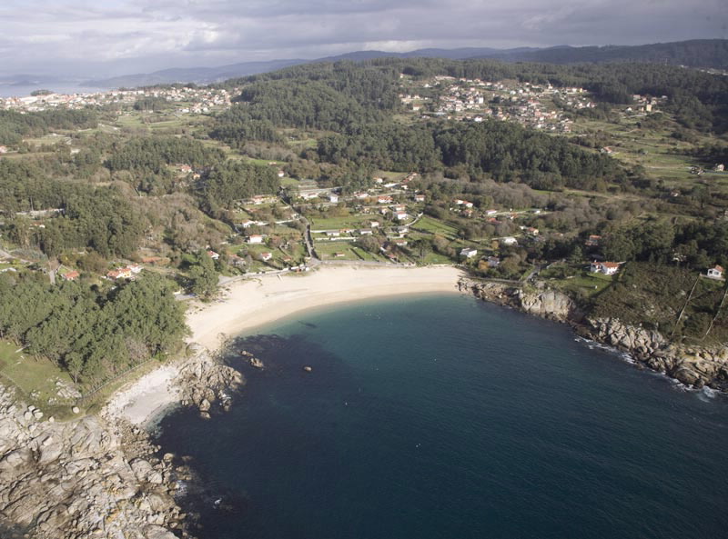 Foto de Playa Area de Bon en Bueu