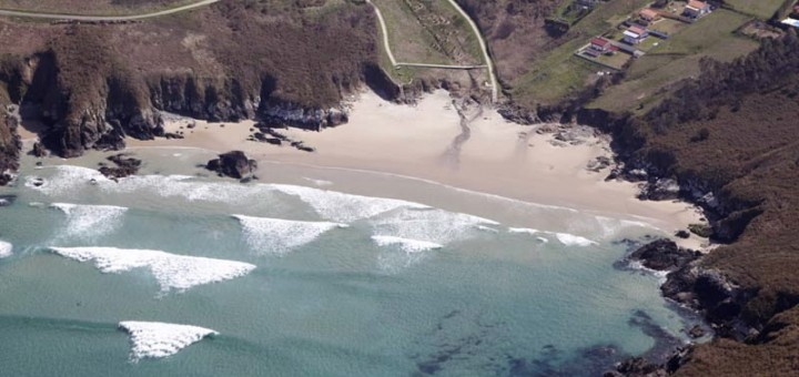 Foto de Playa Baleo en Valdoviño