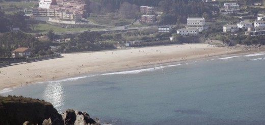 Foto de Playa Bastiagueiro en Oleiros