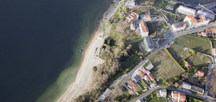 Foto de Playa Bestarruza en Mugardos