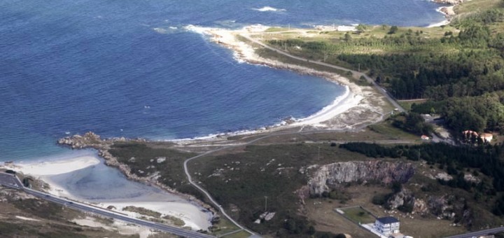 Foto de Playa Espiñeirido en Muxía