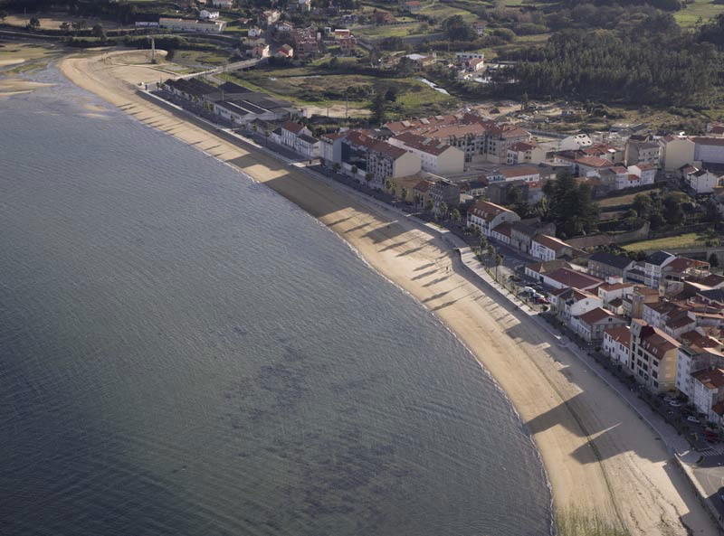 Foto de Playa O Areal en A Pobra do Caramiñal