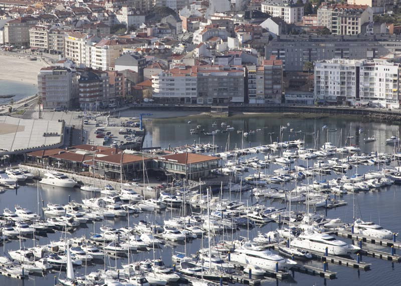 Foto de Playa Os Barcos en Sanxenxo
