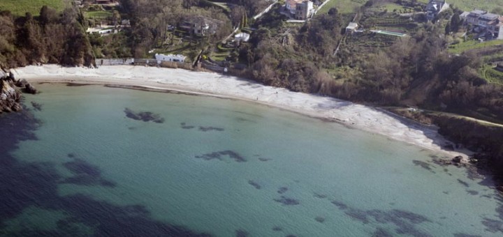 Foto de Playa Porto Naval en Oleiros