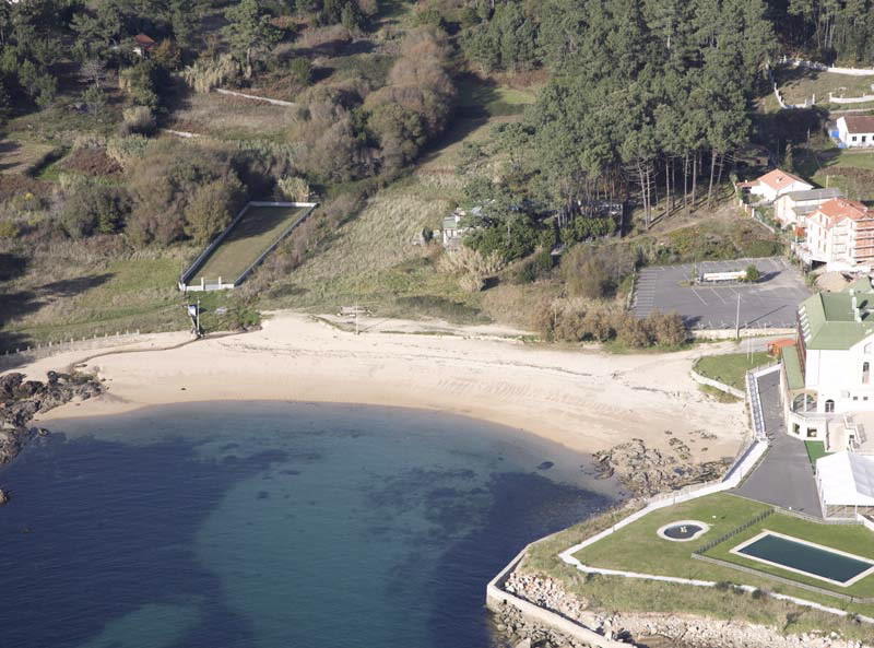 Foto de Playa Río Azor en Ribeira