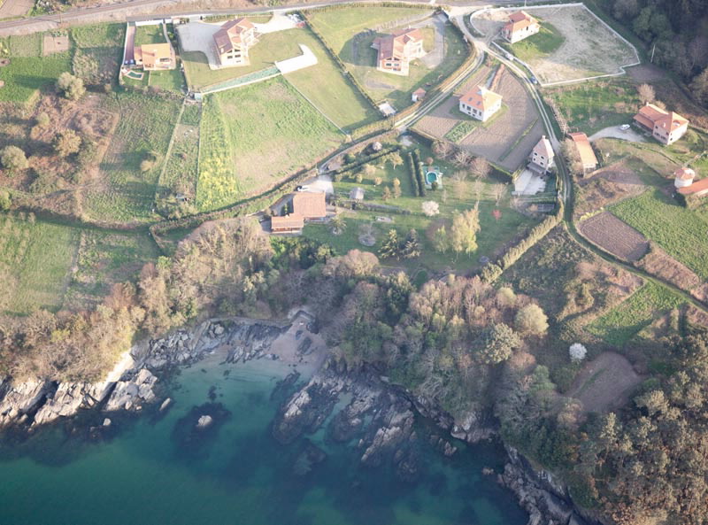 Foto de Playa Sartaxes en Pontedeume