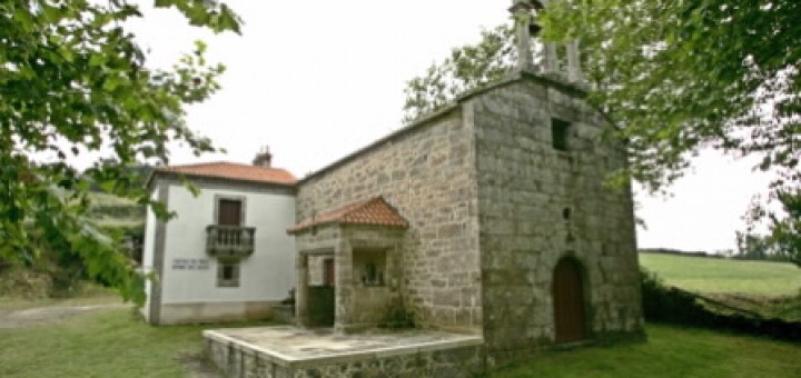 Foto de Capilla da Nosa Señora das Neves en Dumbría