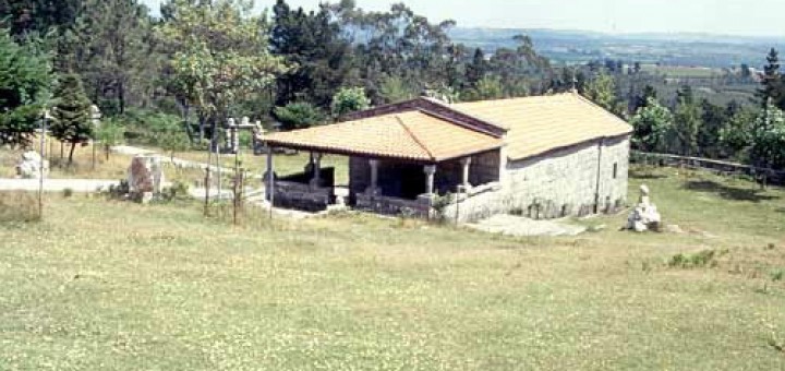 Foto de Capilla da Virxe do Monte en Mazaricos