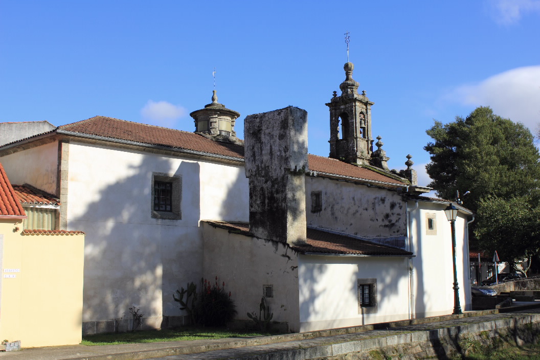 Foto de Capilla do Carme dabaixo en Santiago de Compostela