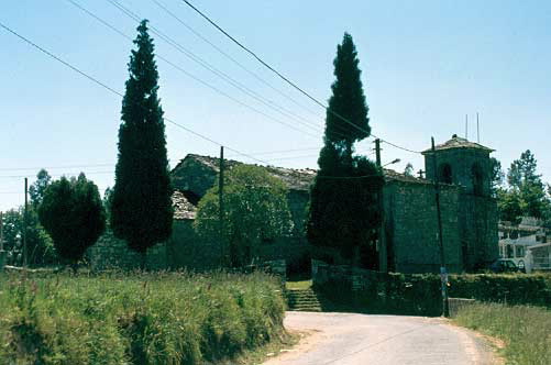 Foto de Iglesia de San Fiz en Monfero