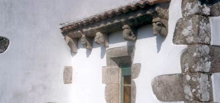 Foto de Iglesia de San Lourenzo de A Granxa en Boqueixón