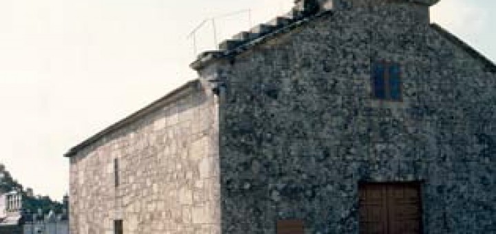 Foto de Iglesia de San Lourenzo de Vilarraso en Aranga