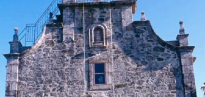Foto de Iglesia de San Mamede de Ribadulla en Vedra