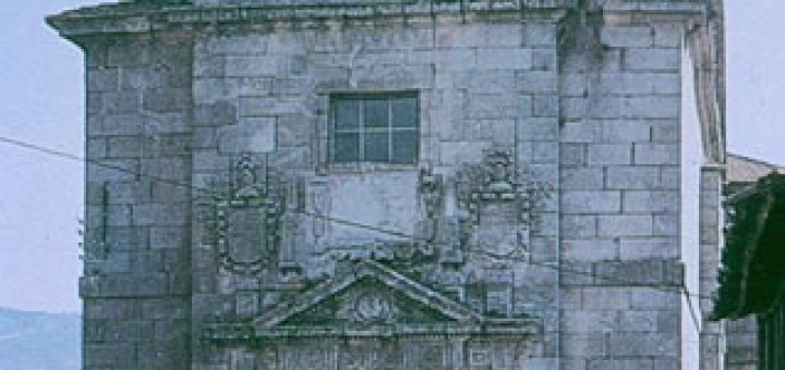 Foto de Iglesia de San Martiño da Mezquita en A Mezquita