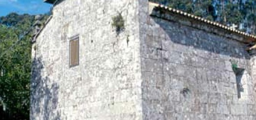 Foto de Iglesia de San Martiño de Lesende en Lousame
