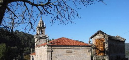 Foto de Iglesia de San Miguel de Lobios en Lobios