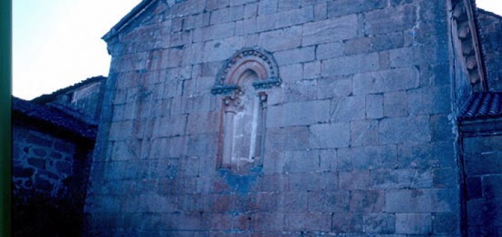 Foto de Iglesia de San Munio de Veiga en A Bola