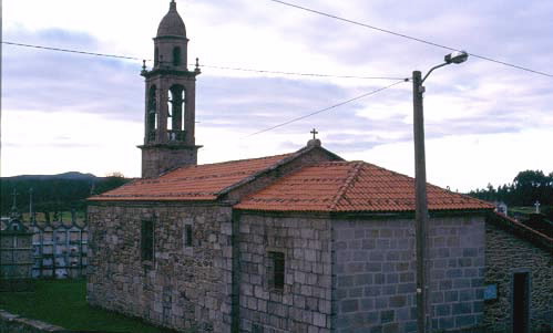 Foto de Iglesia de San Pedro de Nantón en Cabana de Bergantiños