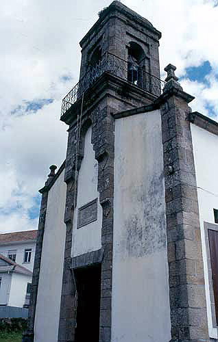 Foto de Iglesia de San Salvador de Pedroso en Narón