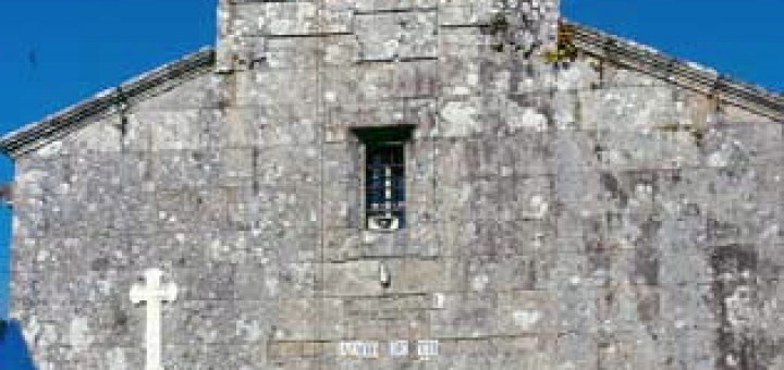 Foto de Iglesia de San Salvador de Trasanquelos en Cesuras