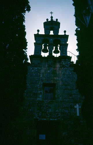 Foto de Iglesia de San Tirso de Ambroa en Irixoa