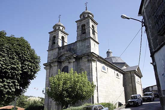 Foto de Iglesia - Santuario dos Remedios en Castro Caldelas