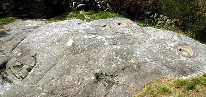 Foto de Petroglifo de Laxe das Rodas en Muros