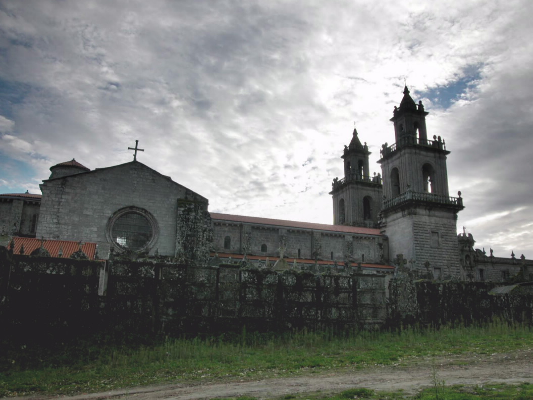 Foto de Lapidarium del Monasterio de Oseira en San Cristovo de Cea