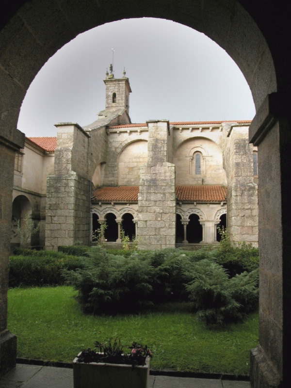 Foto de Museo da Colexiata do Sar en Santiago de Compostela